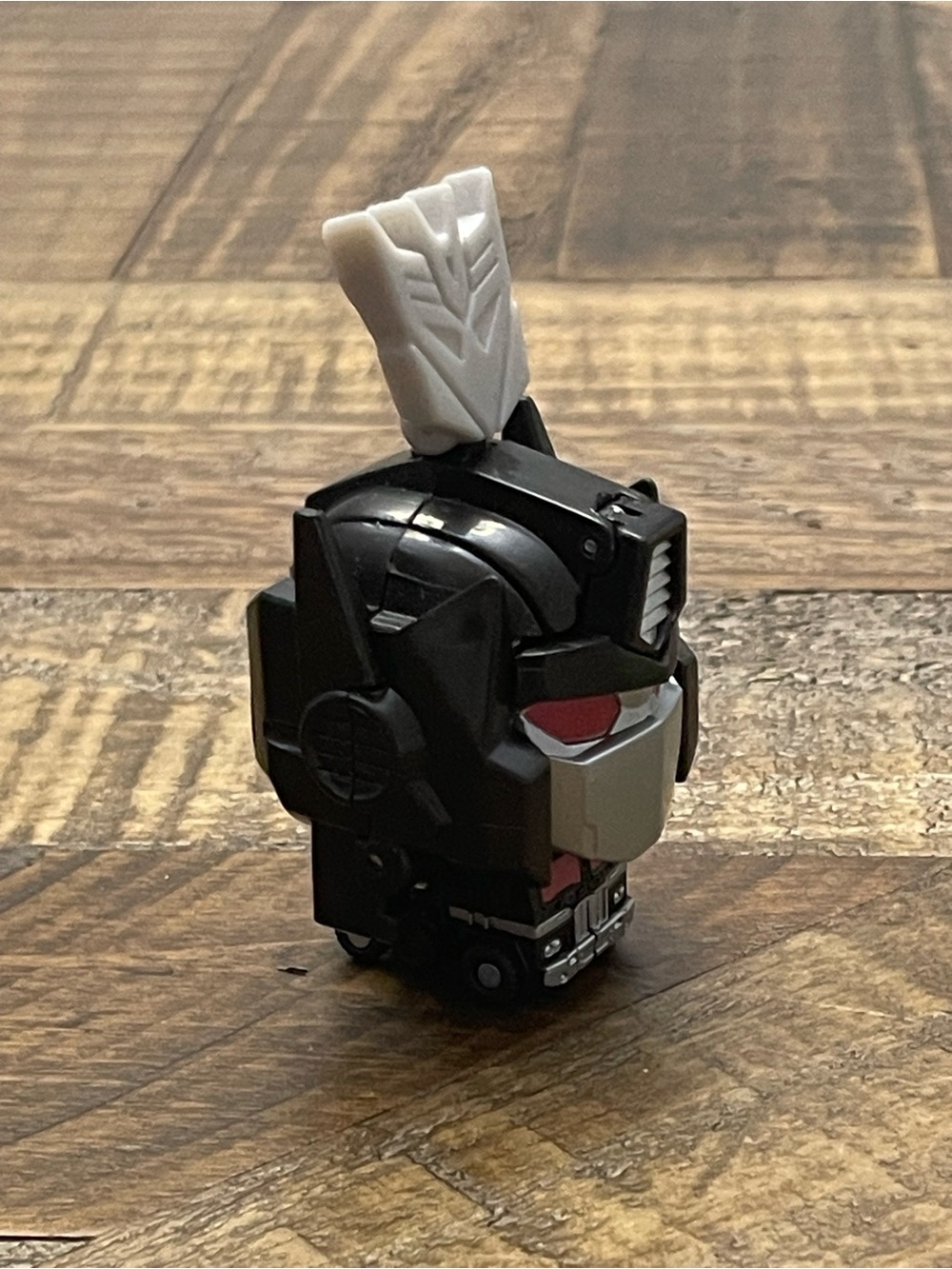 Transformers Generations Alt-Modes Series 1 figure of Nemesis Prime